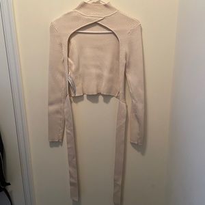 ZARA Cream tie back sweater size M *never worn*